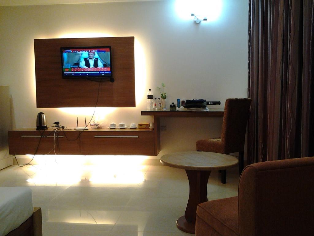 דאהקה Hotel Afford Inn מראה חיצוני תמונה