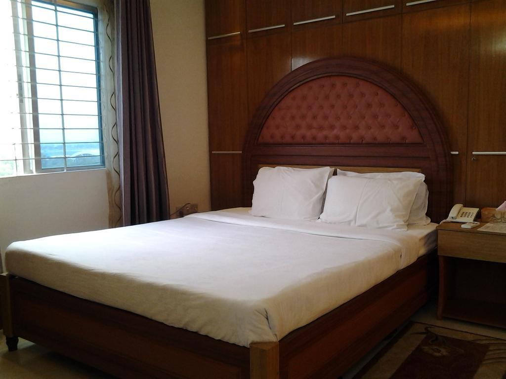 דאהקה Hotel Afford Inn חדר תמונה